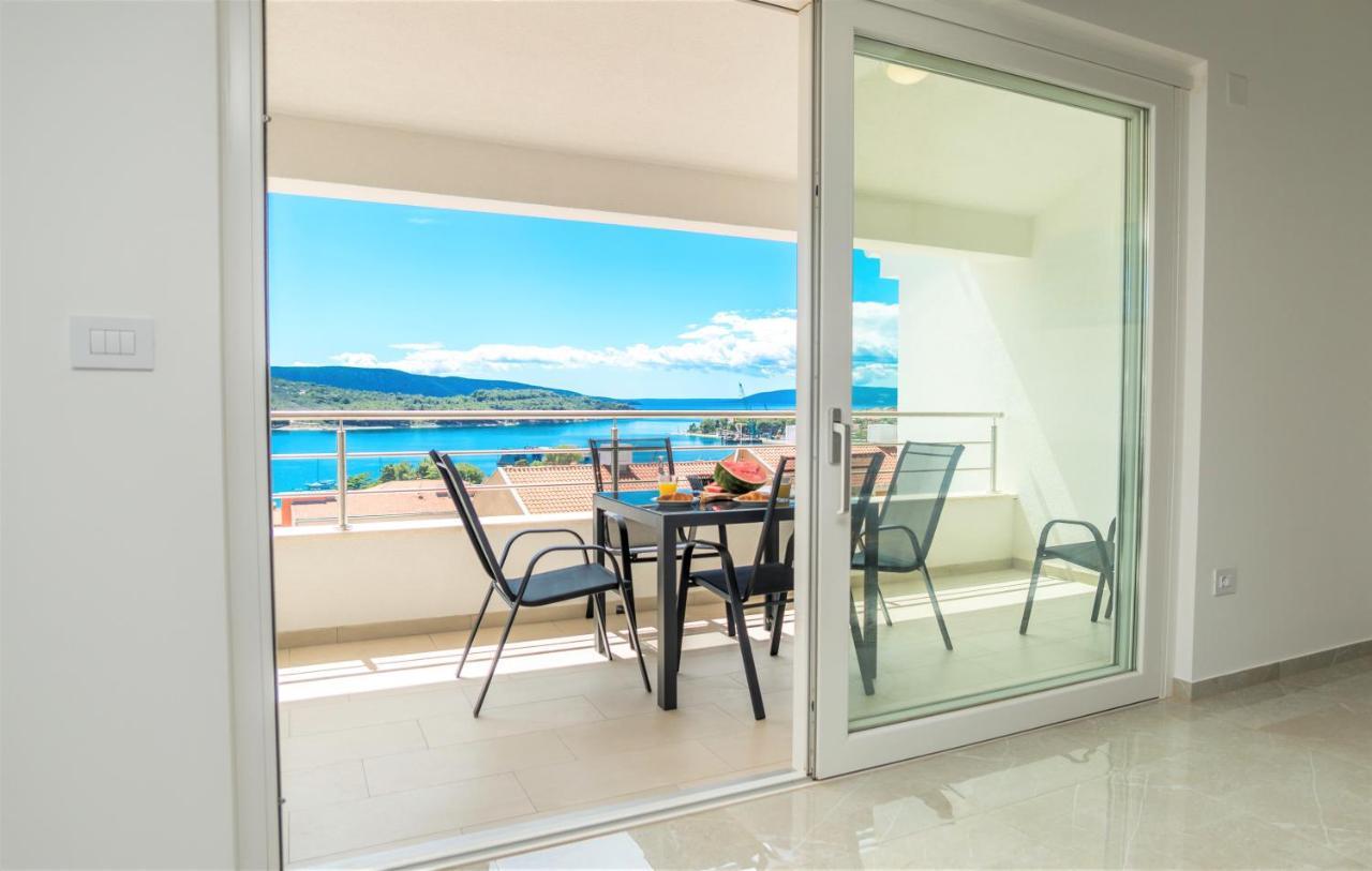 Best Island View Cres Exterior photo